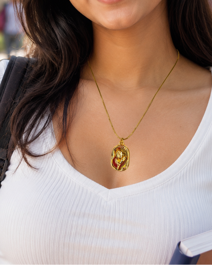 Gold Oval Floral Pendant Necklace