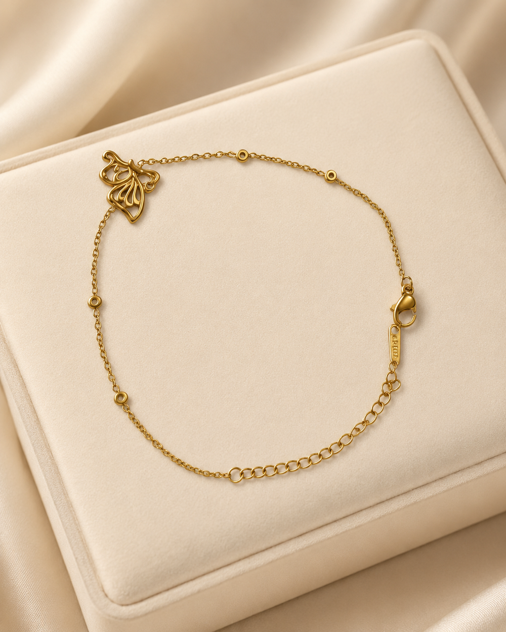 Openwork Butterfly & Circle Accent Gold-Plated Bracelet