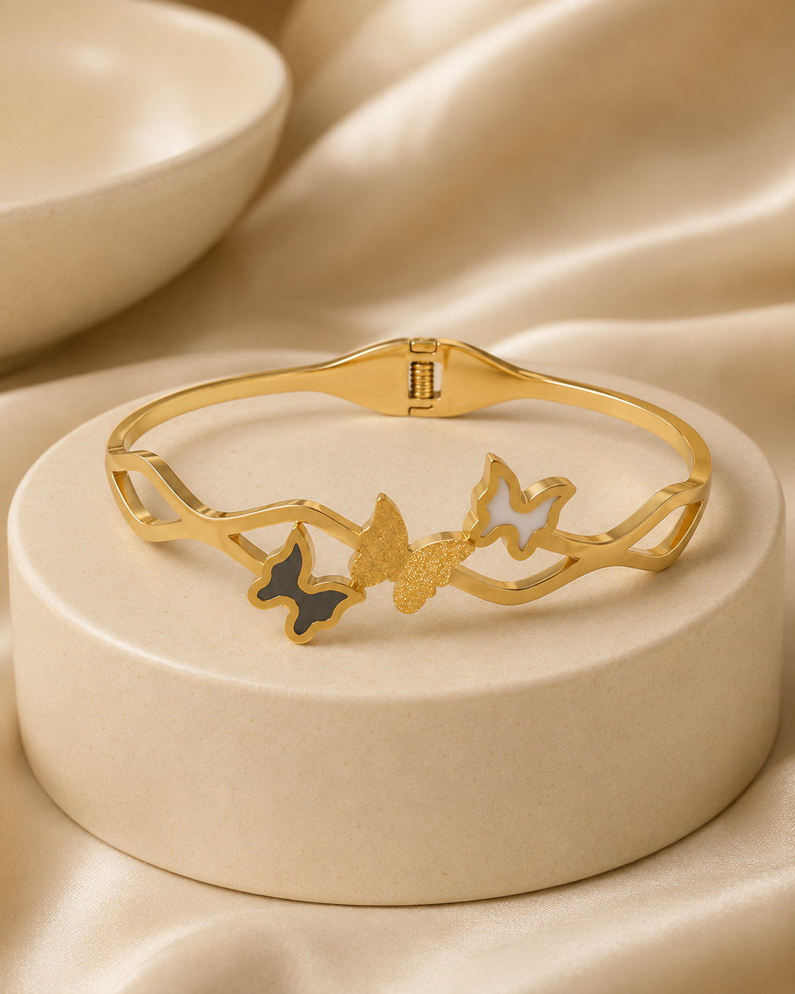 Triple Butterfly Inlay Wave-Band Gold-Plated Kada
