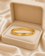 Screw Motif Polished Gold-Plated Kada