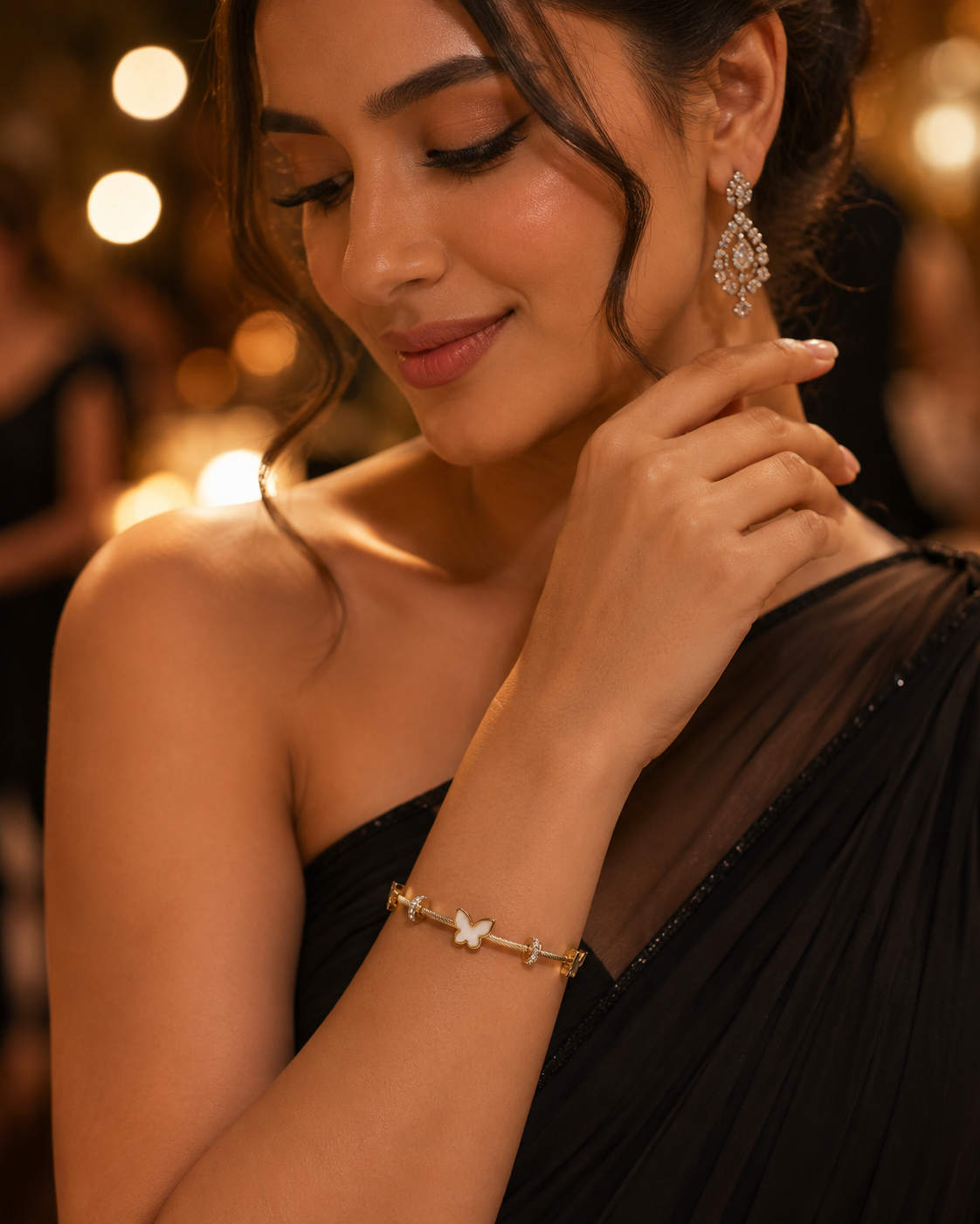 White Butterfly Cable Gold-Plated Kada