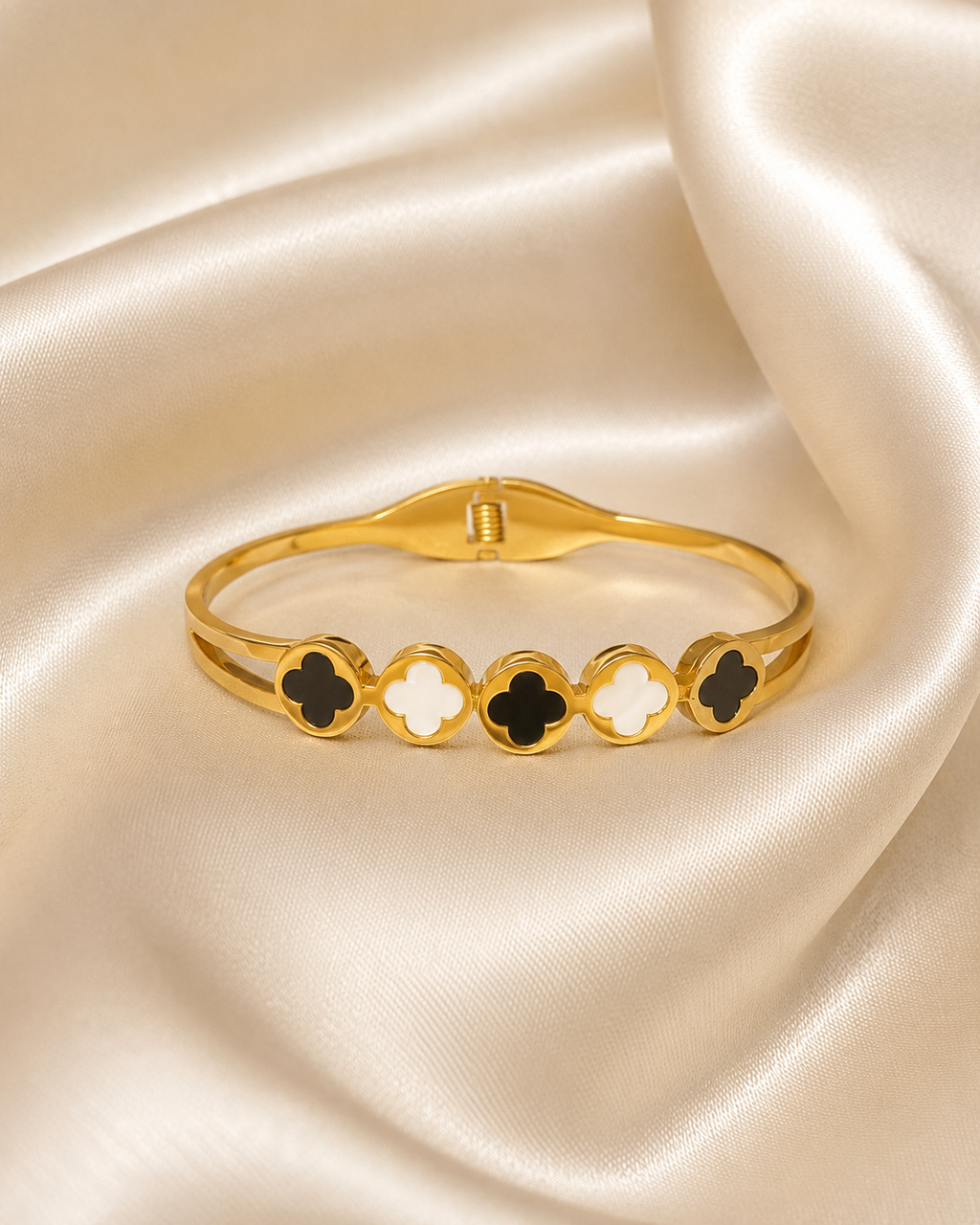 Black & White Clover Medallion Gold-Plated Kada
