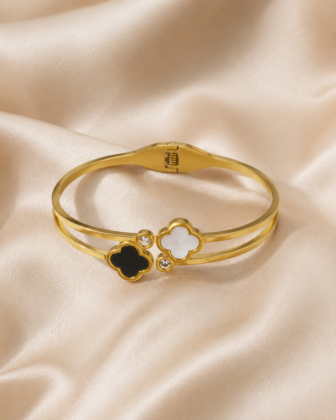 Black & White Clover Crystal Double-Band Gold-Plated Kada