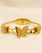 Textured Butterfly & Circle-Link Gold-Plated Kada