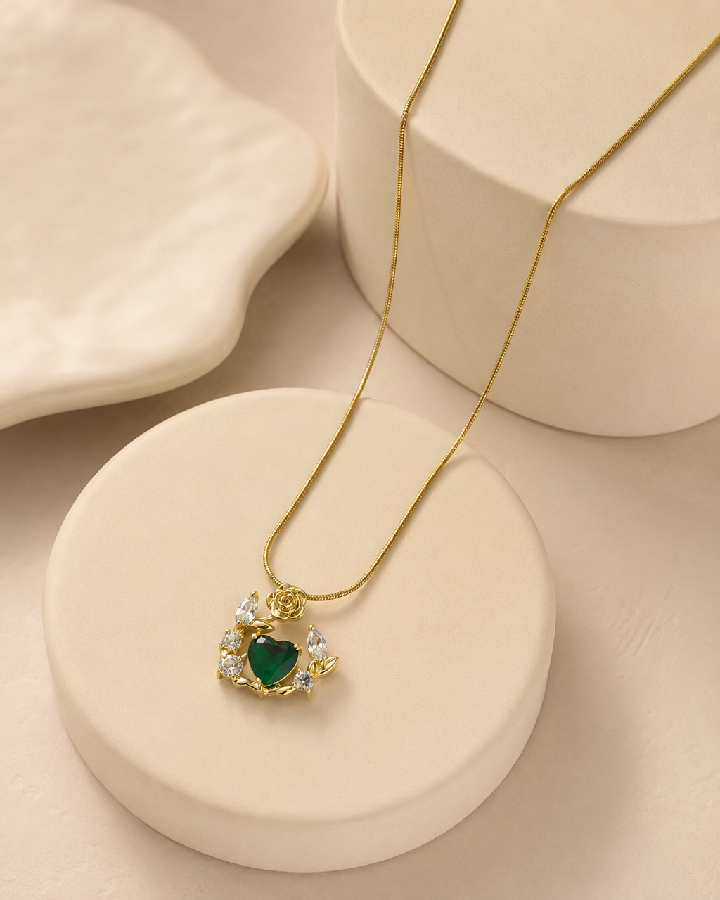 Gold-Plated Green Heart Crystal Rose Wreath Pendant Necklace