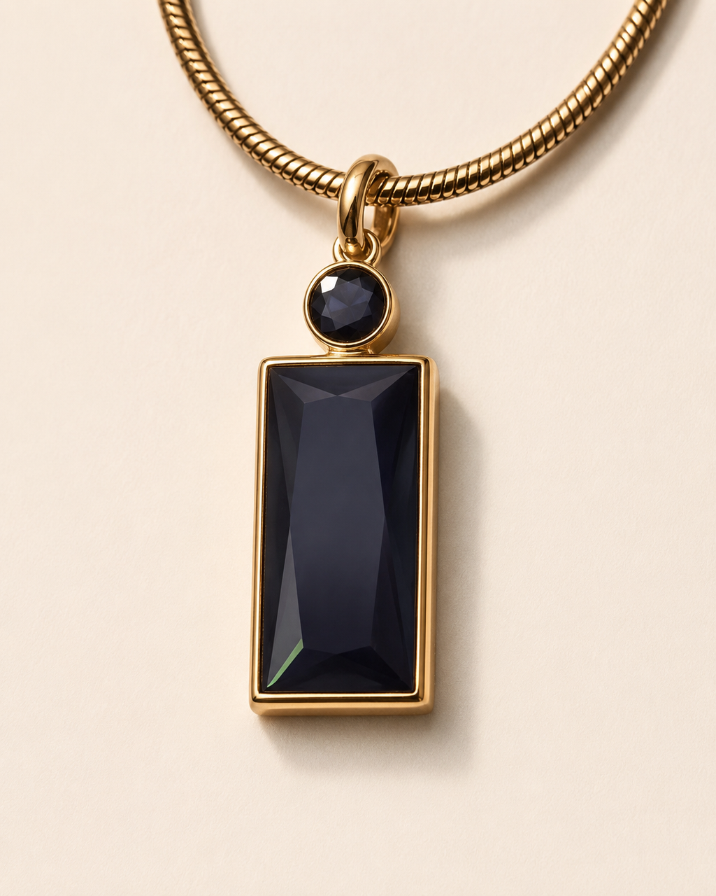 Classic Black Rectangle Pendant Necklace