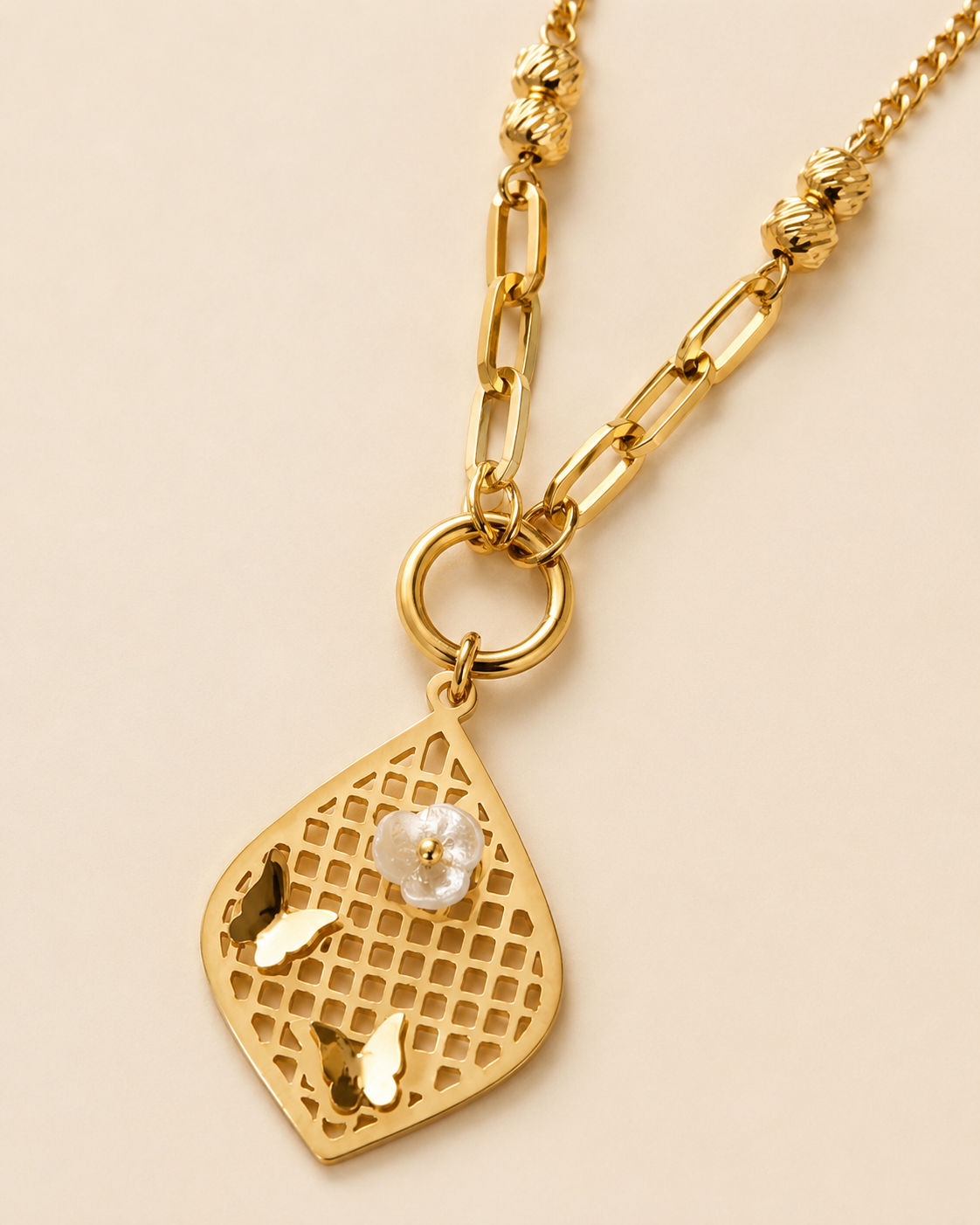 Lattice Teardrop Charm Necklace