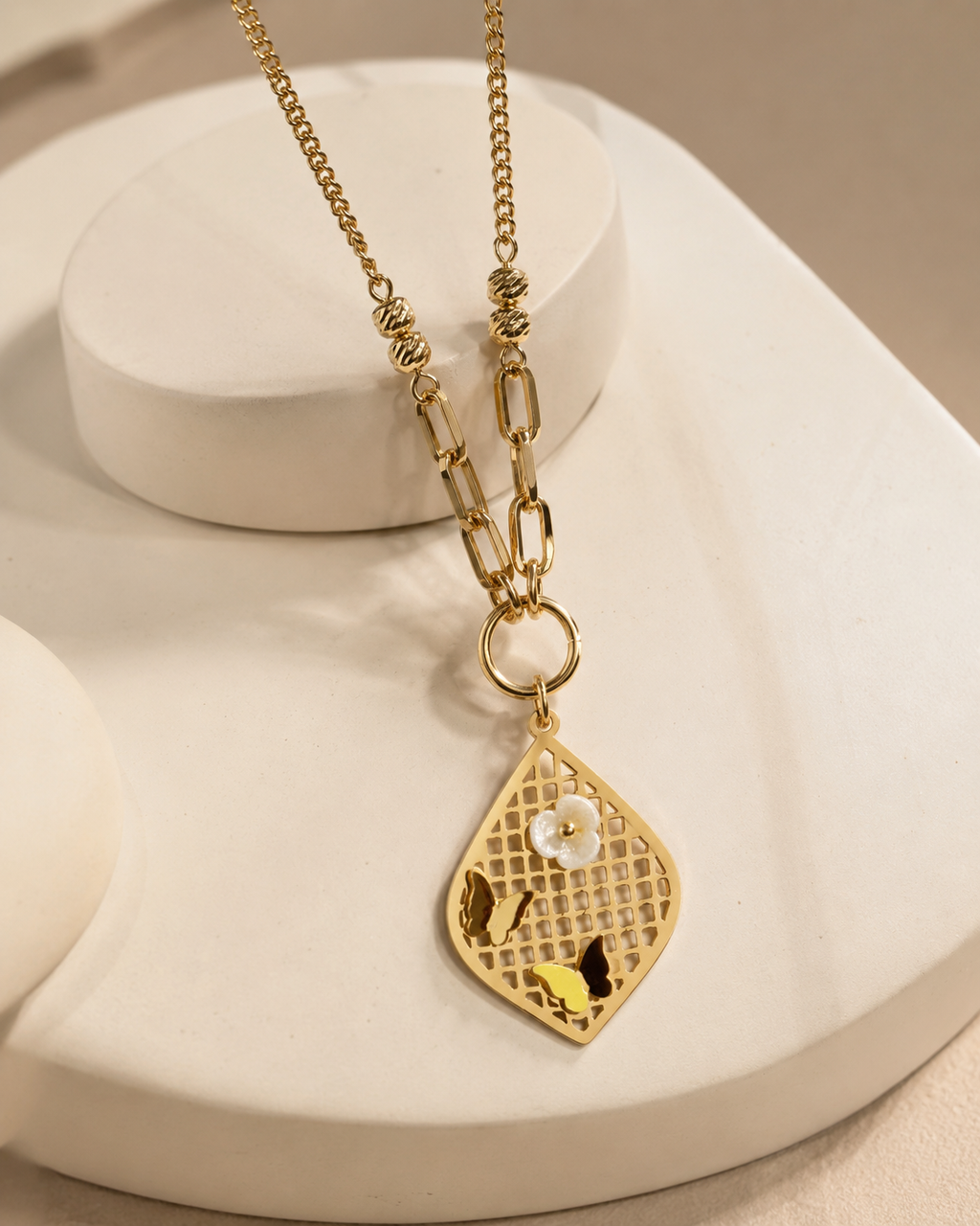 Lattice Teardrop Charm Necklace