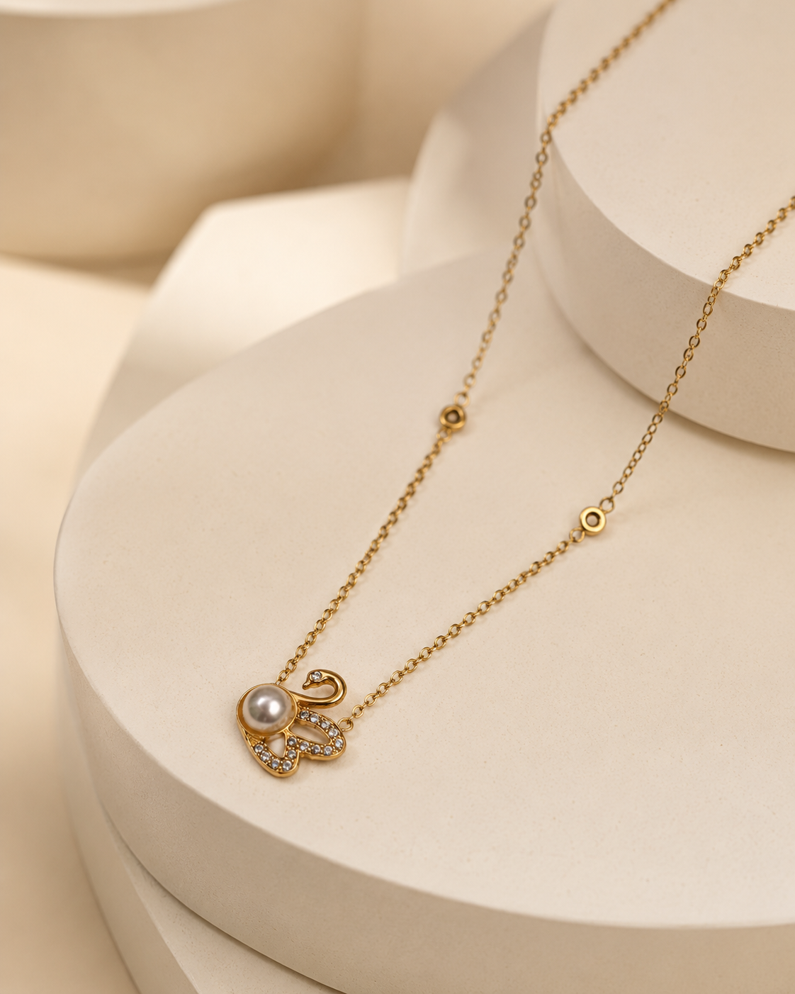 Gold Swan Pearl Pendant Necklace